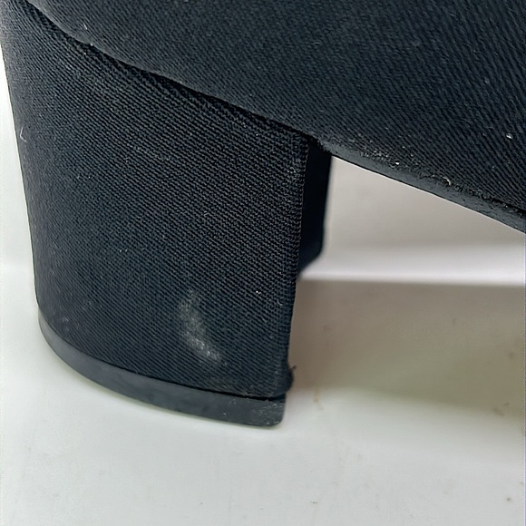 Salvatore Ferragamo Authenticated Black Block Heel Shoes **Size 7**🌺🌺 - Picture 10 of 10